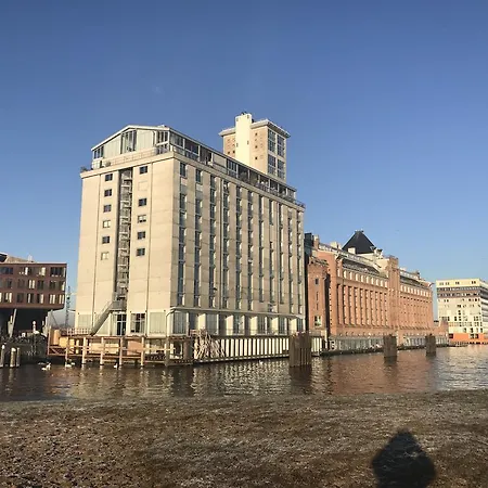 Loft On River *